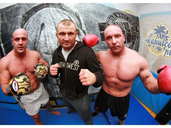 703525 421770507891614 1663685561 o